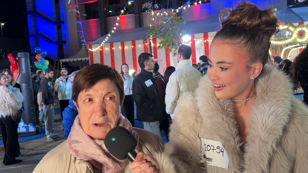 La “abuela de España” y su nieta revolucionan la feria del estreno de 'Gran Hermano 20' Exclusivo Web 07/11/25