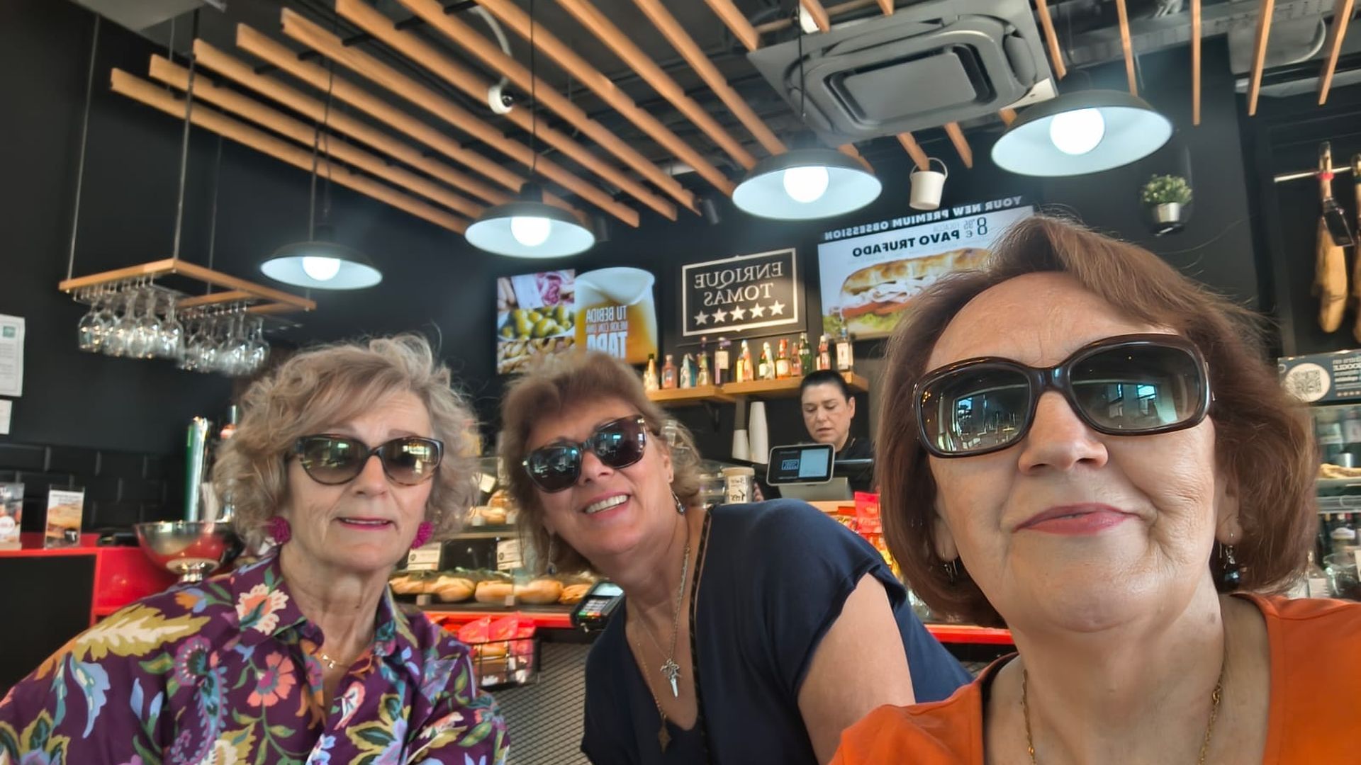 Manoli, Conchi y Lola, las abuelas influencers de Abla, Almería