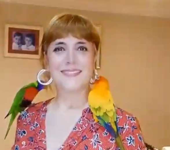 Una veintena de personas respondieron al llamamiento de ayuda de Carla en redes