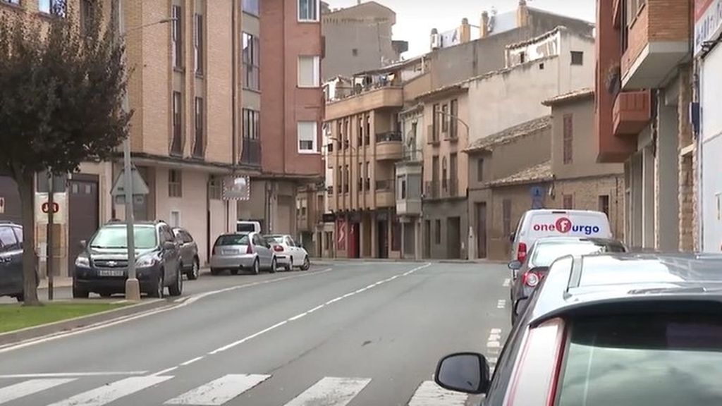 Detenidos en Navarra por "vender" a su hija de 14 años por 5.000 euros y cinco botellas de whisky