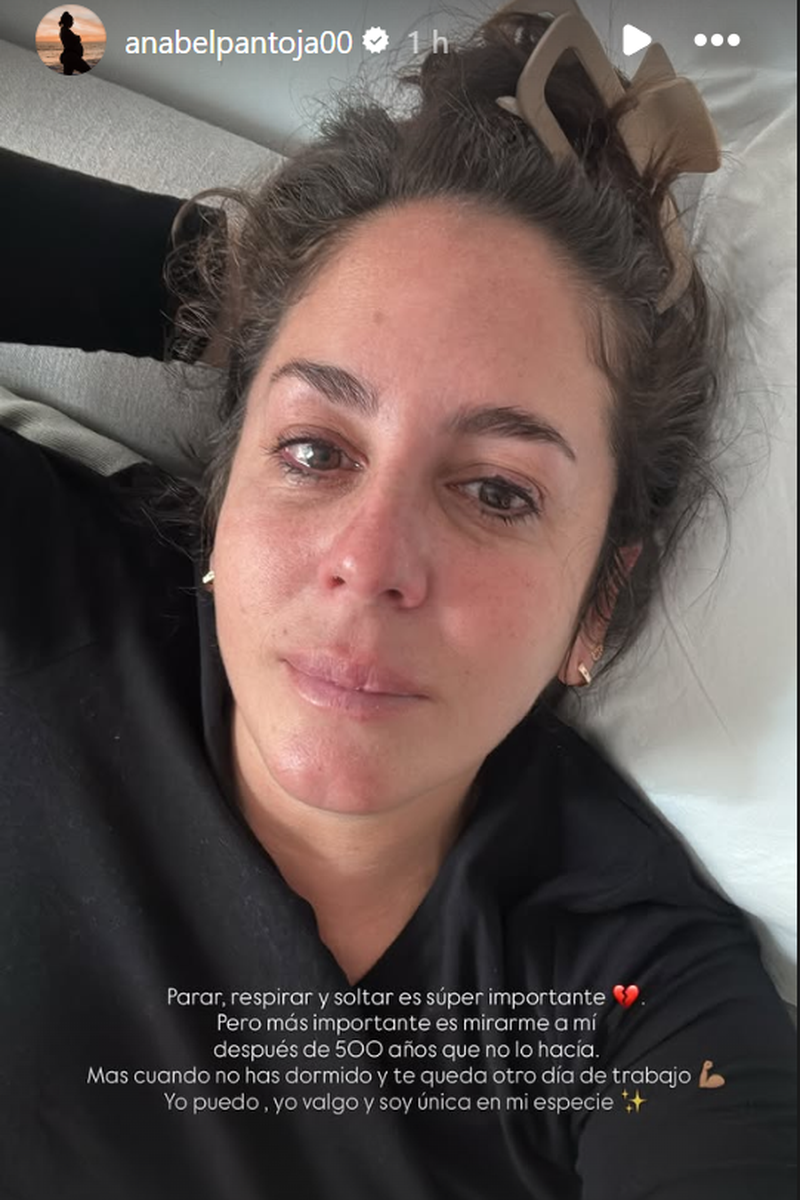 Anabel Pantoja llorando