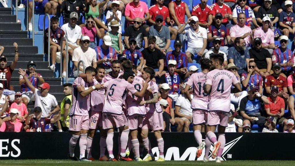 Eldense 0-1 Real Oviedo: Gol de Bretones