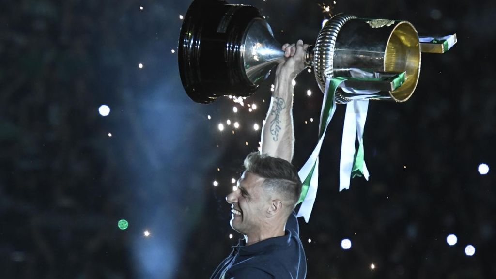 Celebración Real Betis Campeón Copa del Rey 2022: La celebración final en el Benito Villamarín