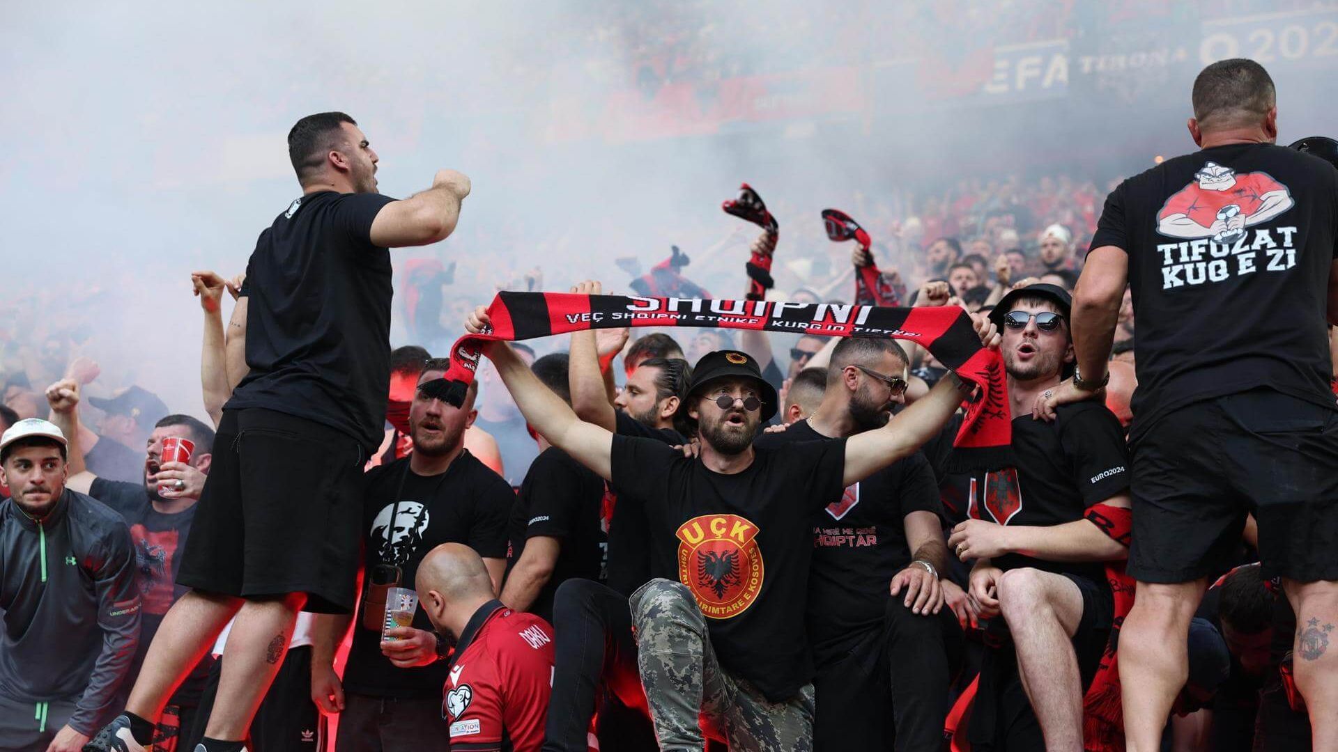 165e30d586aea771eaa964ec5e4e90cfb74b6c76wjpg_001.jpg 165e30d586aea771eaa964ec5e4e90cfb74b6c76wjpg_001.jpg