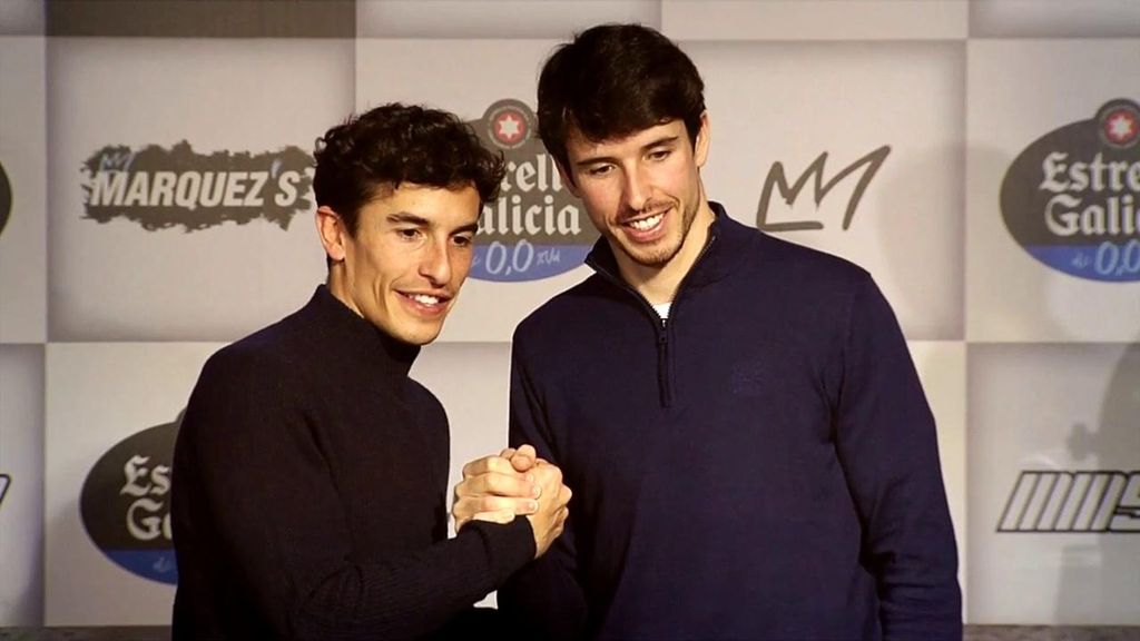 Álex y Marc Márquez, juntos de nuevo en un box