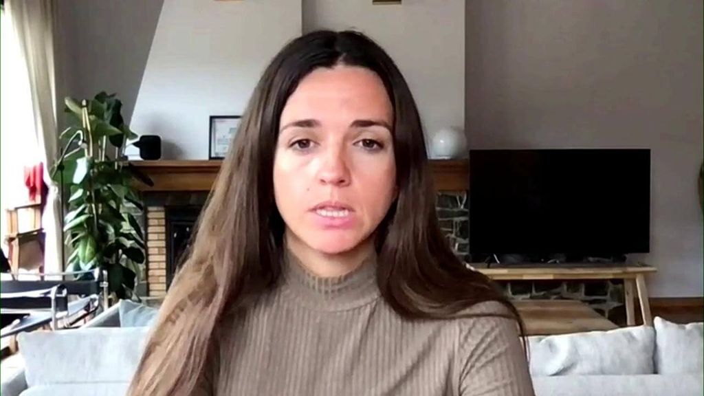 Cristina Gutiérrez y la colaboración del pueblo en Valencia: "Hay mucha ayuda, pero desorganizada"