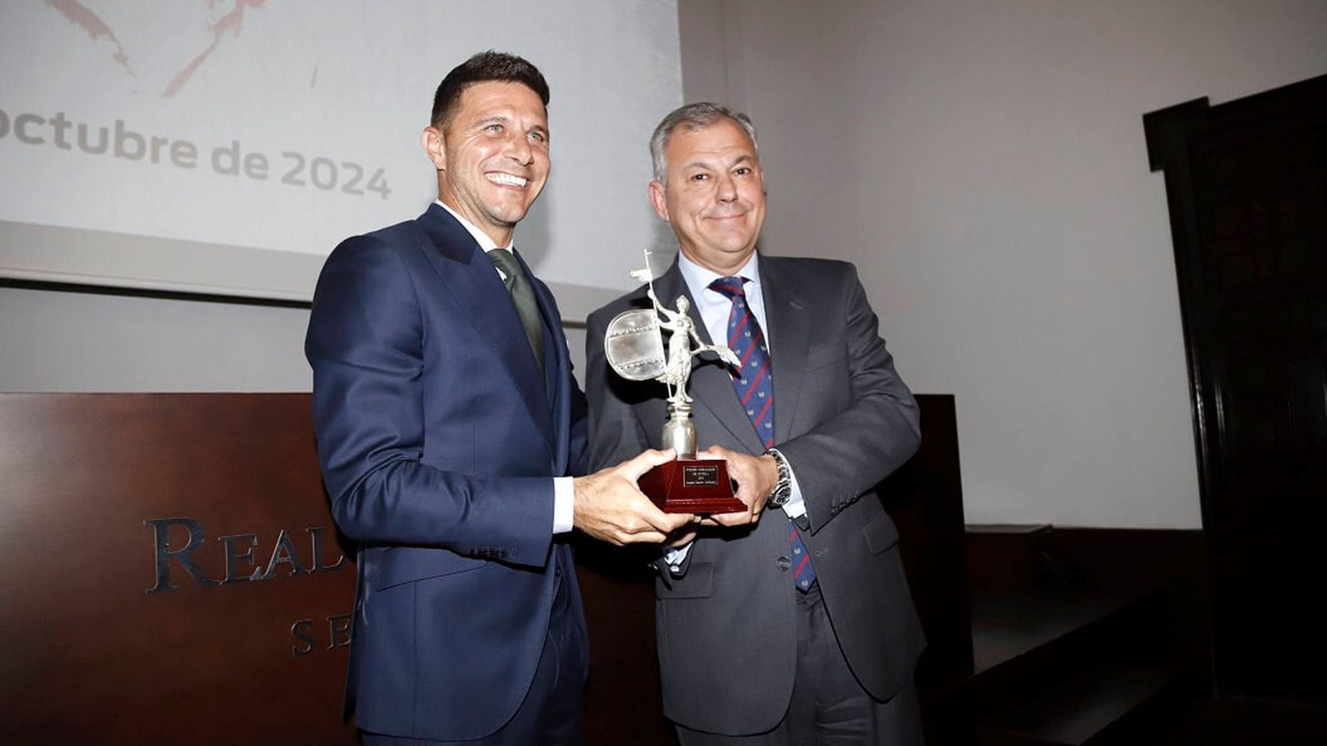 20241017204348__mg_5585jpg.jpg 20241017204348__mg_5585jpg.jpg