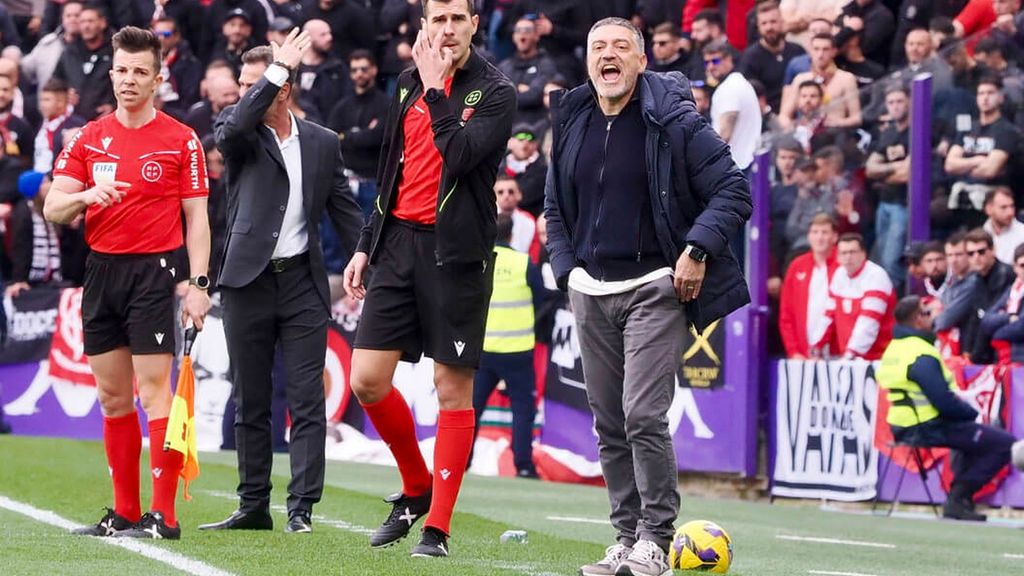 Xavier García Pimienta, tras el Valladolid 0-4 Sevilla FC