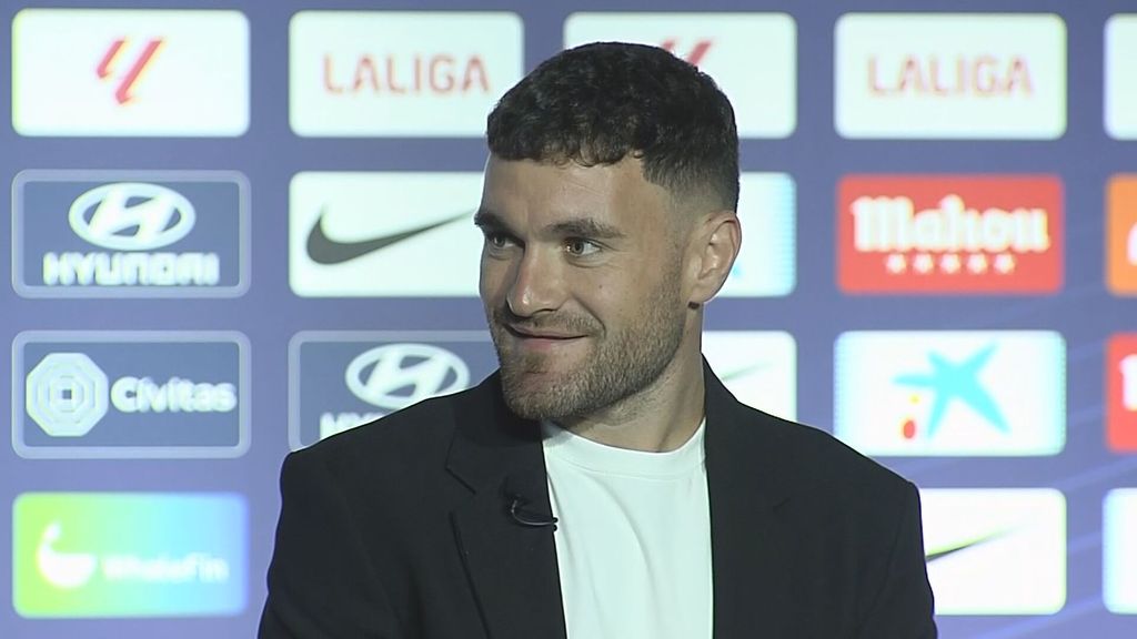 Javi Galán ya señala a Simeone y Griezmann en su presentación con el Atlético