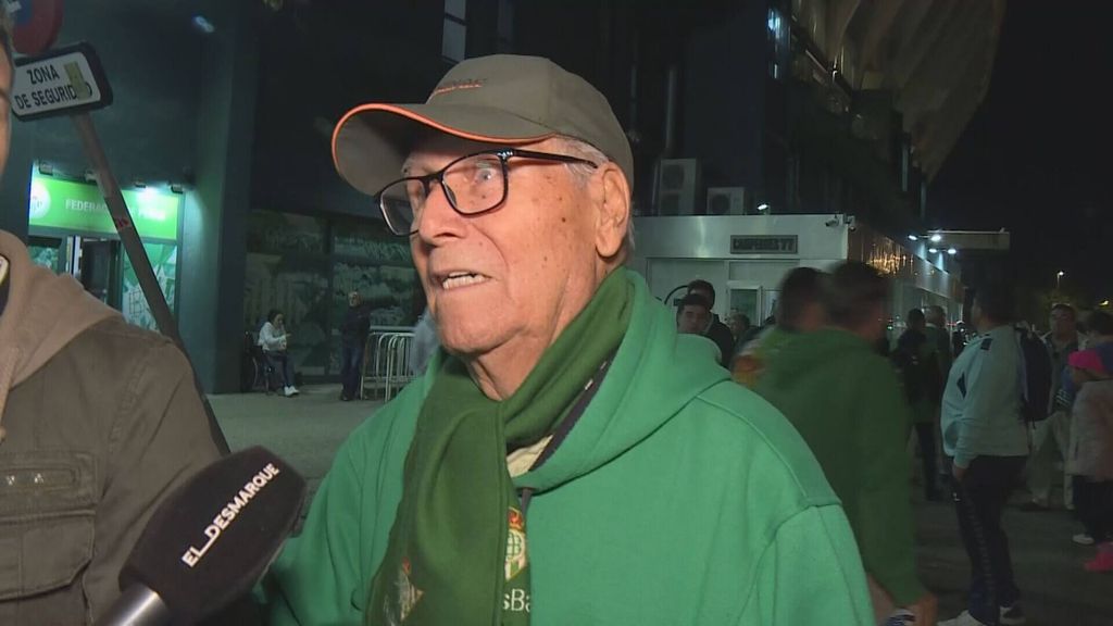 Los béticos, indignados con el arbitraje