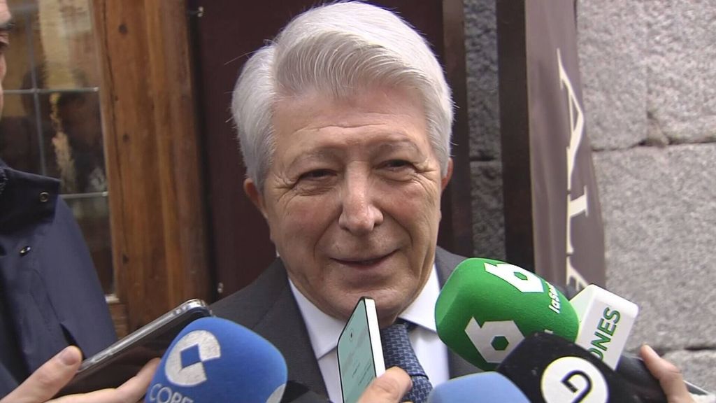 Enrique Cerezo continúa con la queja de los horarios de Simeone e insiste en su confianza: "Candidatos a todo"
