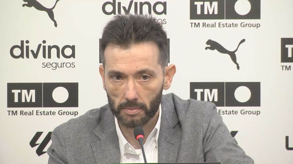 Carlos Corberán avanza fichajes del Valencia en enero