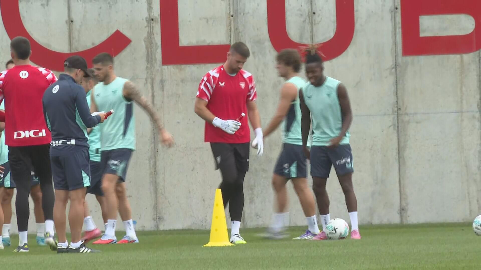 250715_dep_mochila_bilbao_entreno_athletic_frame_58633.jpeg 250715_dep_mochila_bilbao_entreno_athletic_frame_58633.jpeg