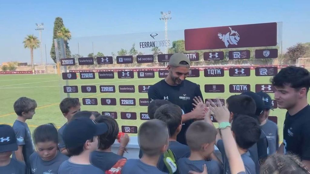 Ferran Torres, en su campus en Valencia