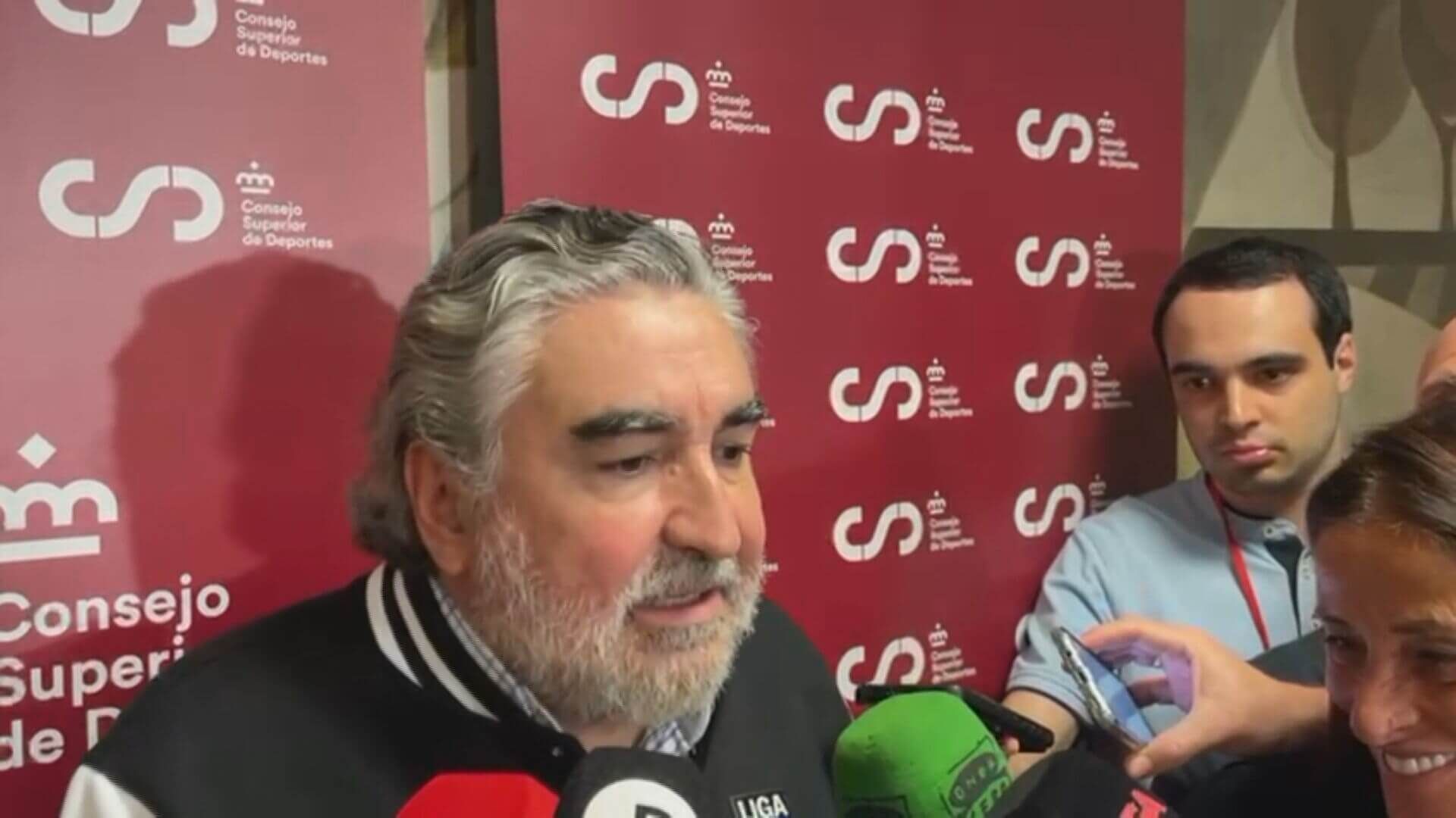 251007_uribes_habla_sobre_el_partido_en_miami_frame_821jpeg_001.jpeg 251007_uribes_habla_sobre_el_partido_en_miami_frame_821jpeg_001.jpeg