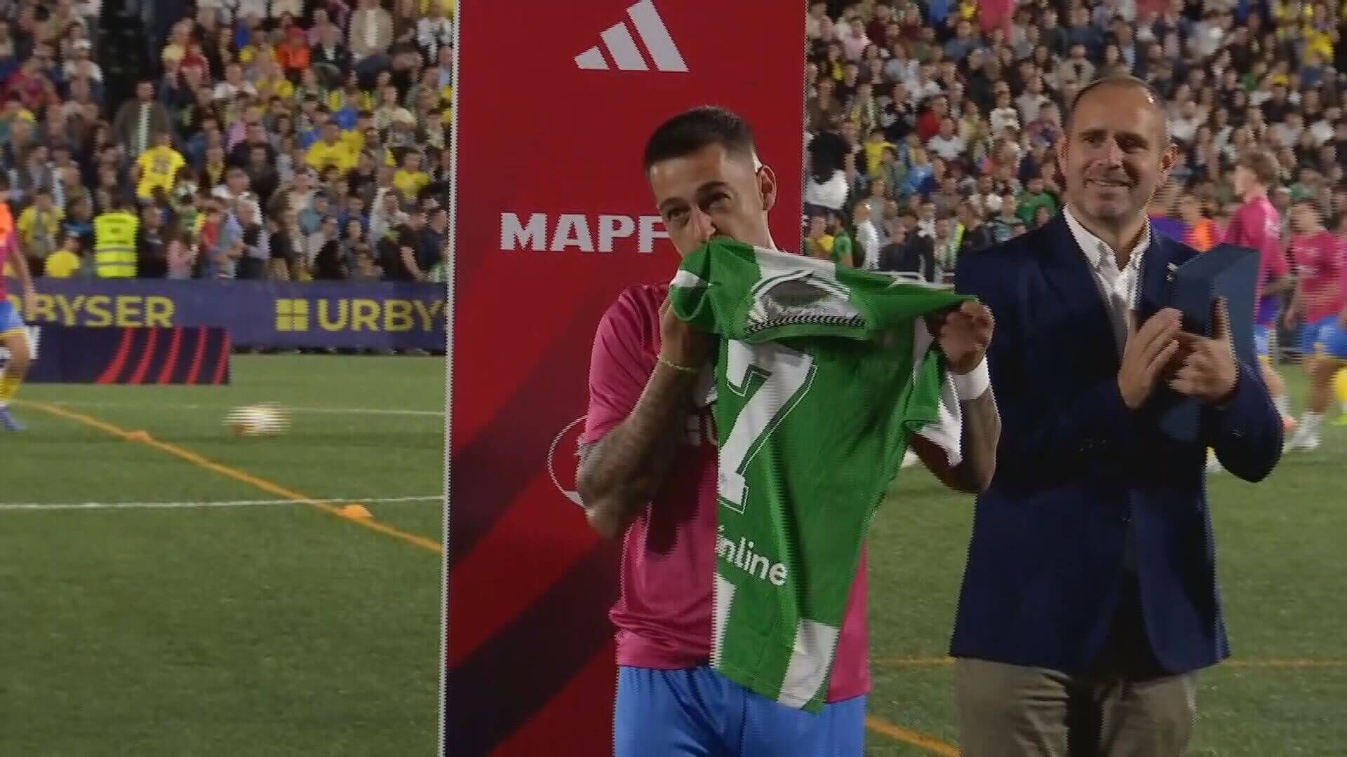 251030_dep_mochila_edw_copa_del_rey_llegadas_palma_del_rio___betis__falso_tito_frame_8_001.jpeg 251030_dep_mochila_edw_copa_del_rey_llegadas_palma_del_rio___betis__falso_tito_frame_8_001.jpeg