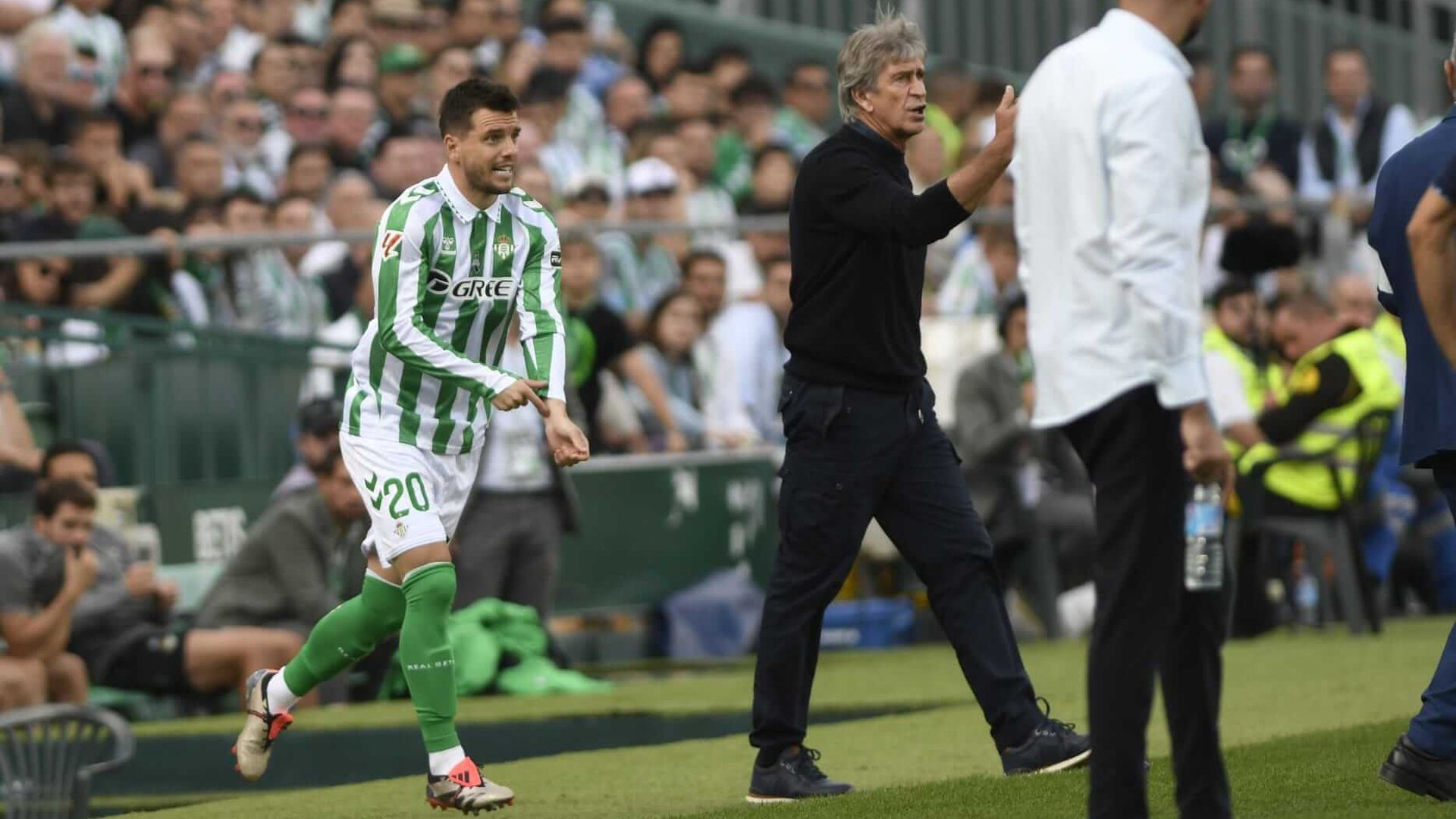 350c4be2_ff01_4c29_b8f0_0326b4ff25ff.jpg 350c4be2_ff01_4c29_b8f0_0326b4ff25ff.jpg