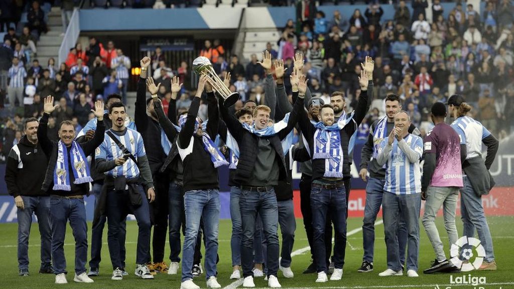 Málaga-Racing: El homenaje de La Rosaleda a Unicaja