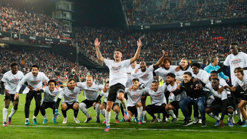 Los momentos más emotivos de una noche mágica para el valencianismo