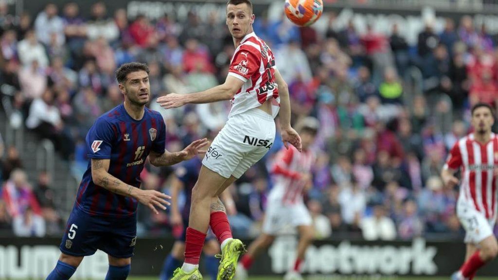 Eldense 1-2 Sporting: resumen del partido