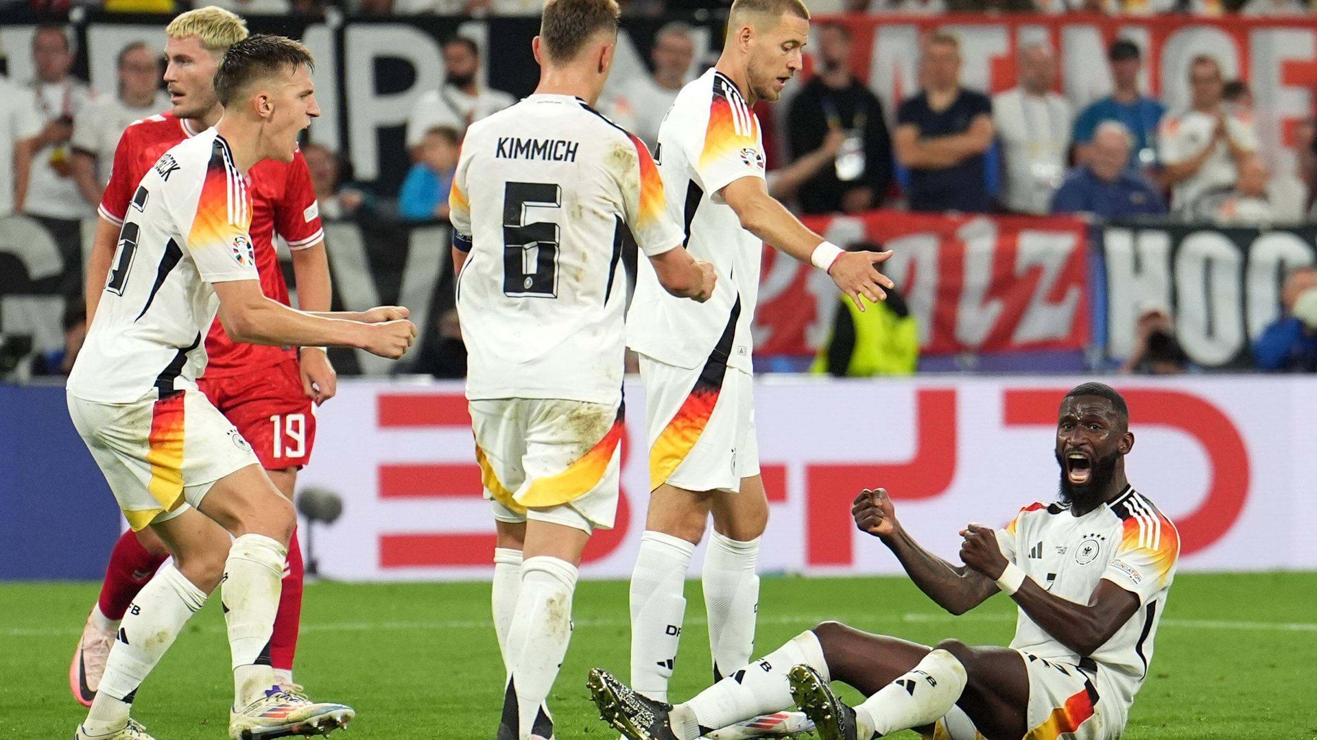 76697140jpg.jpg 76697140jpg.jpg