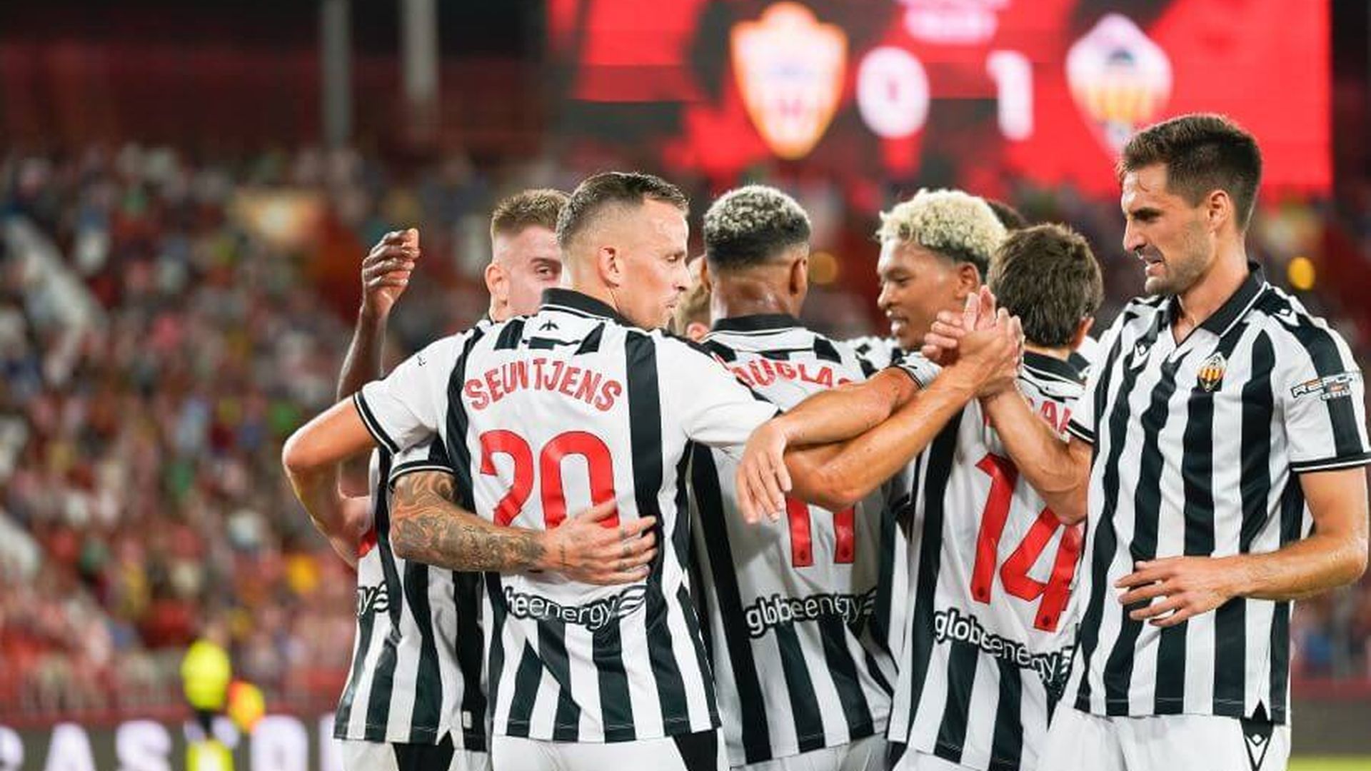 8acacd43f7eb705a6c21839b4873bebbjpeg_001.jpeg 8acacd43f7eb705a6c21839b4873bebbjpeg_001.jpeg