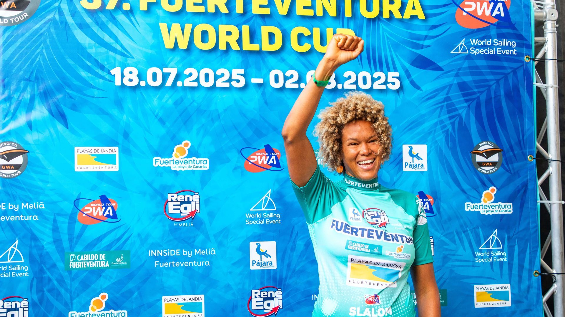 8e162d17_e03a_49e8_78b3_89a0a5ce1167.jpg 8e162d17_e03a_49e8_78b3_89a0a5ce1167.jpg