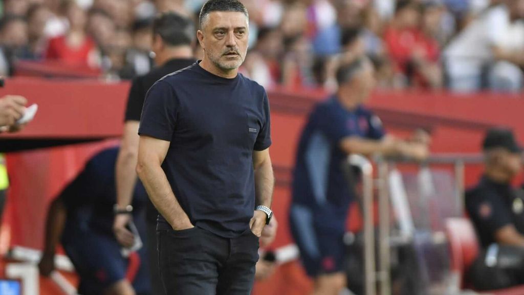 Garcia Pimienta halaga a Jesús Navas