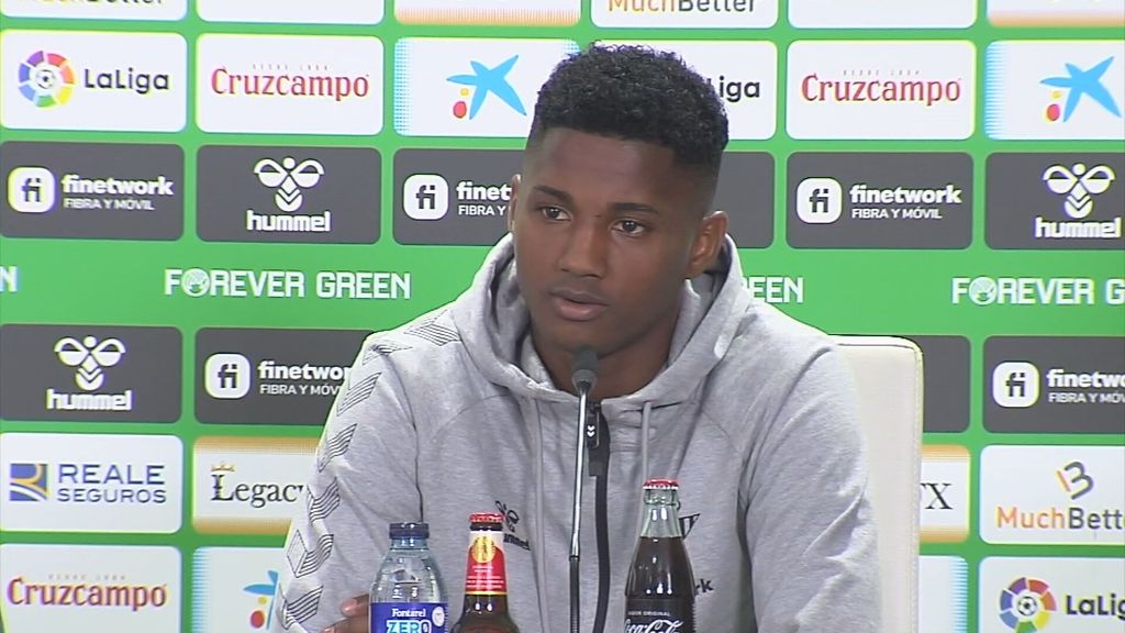 (MEDIASET) Abner Vinicius: "Quiero marcar mi historia en el Betis"