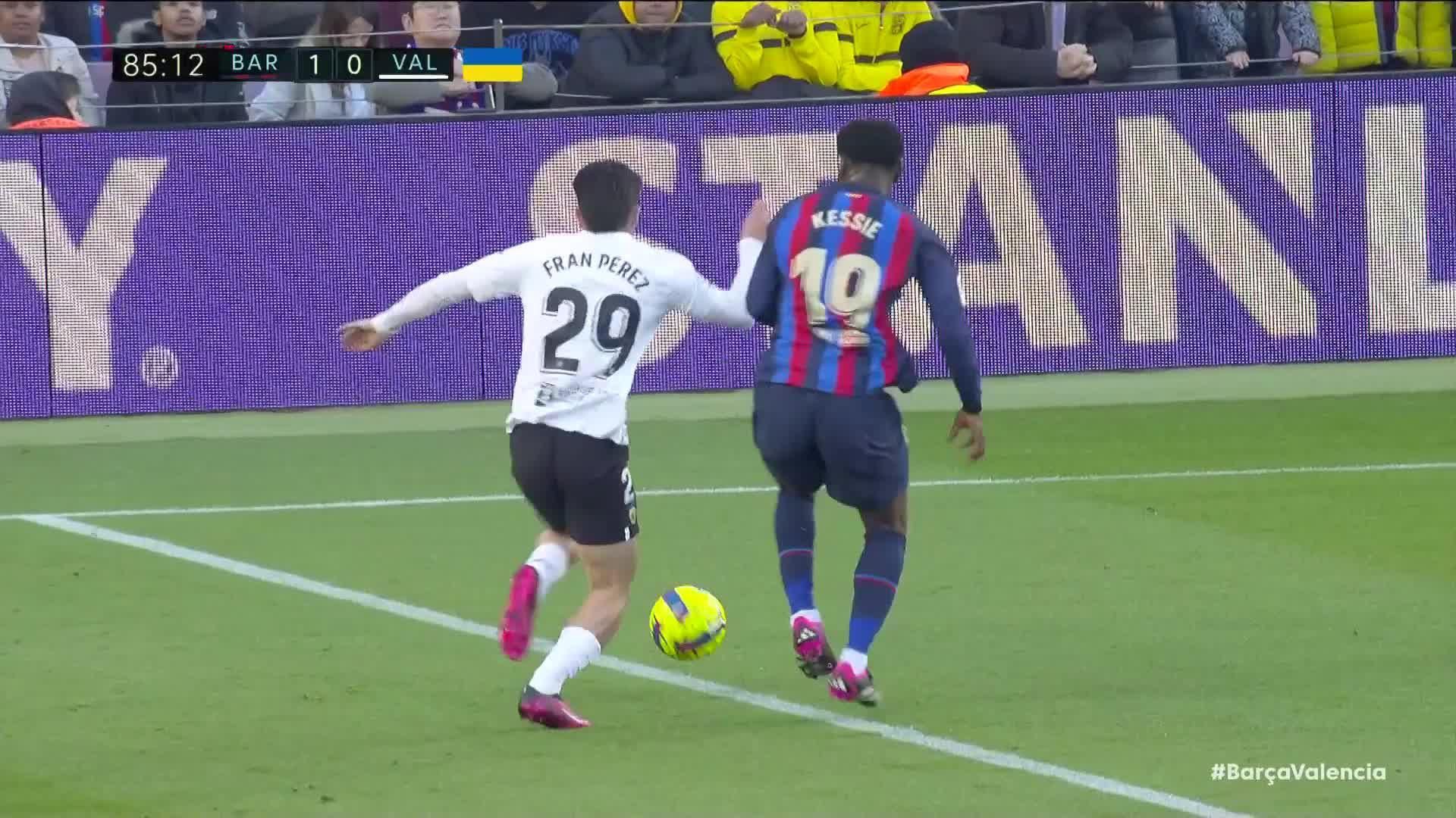 accion_polemica_entre_kessie_y_fran_perez_001.jpg accion_polemica_entre_kessie_y_fran_perez_001.jpg