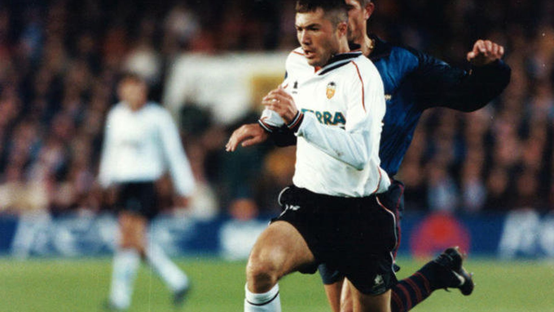 adrian_ilie.jpg adrian_ilie.jpg