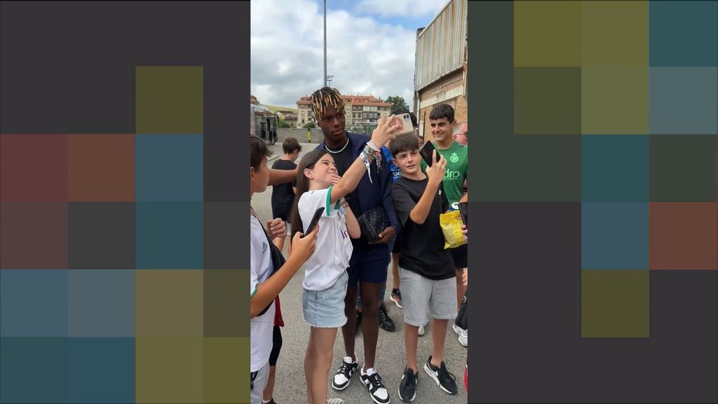 Afición y público en el amistoso Racing-Athletic