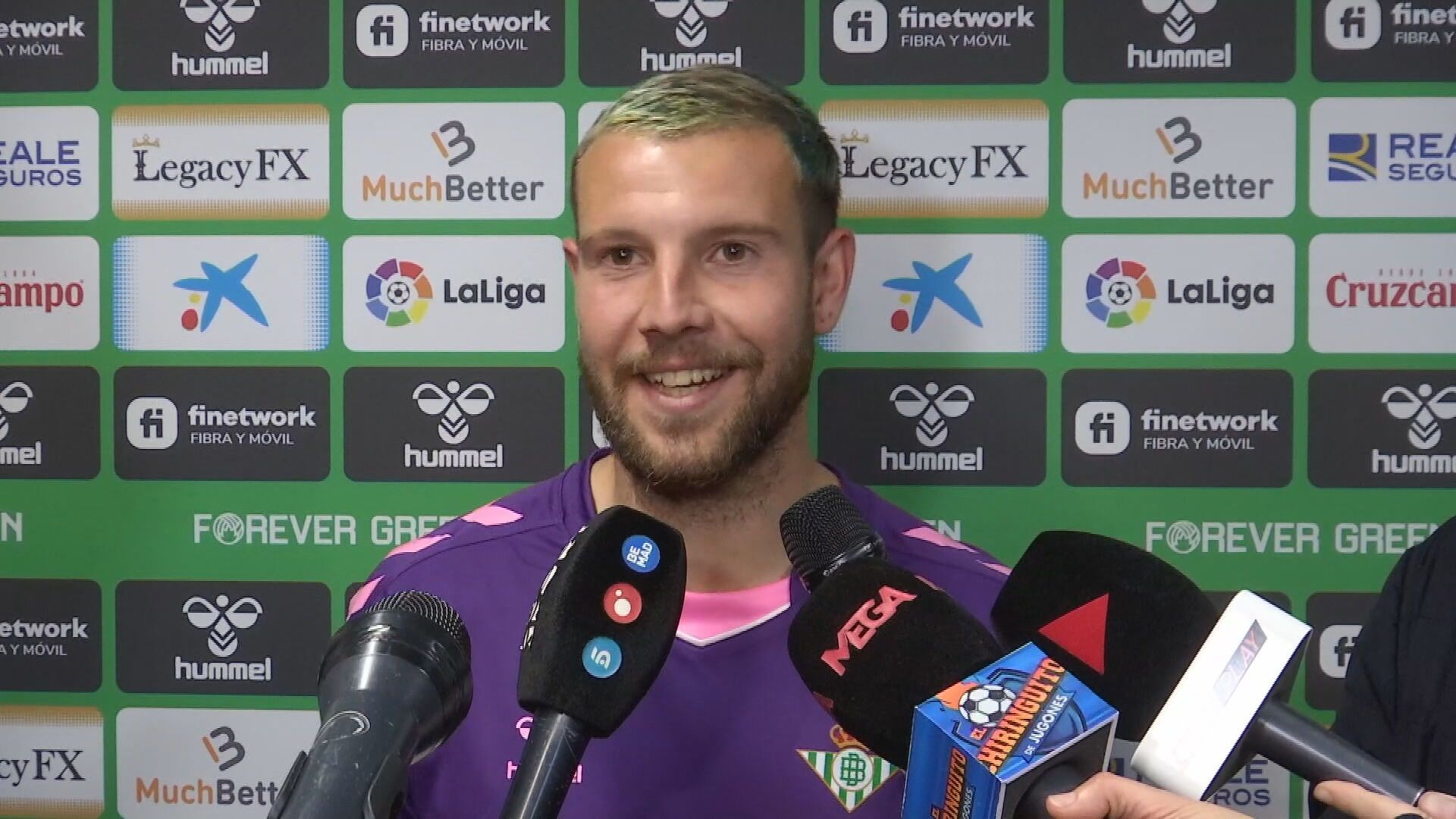 aitor_ruibal_sobre_vinicius____hoy_lo_he_visto_de_cerca_y_es_normal_que_le_insulten___.jpeg aitor_ruibal_sobre_vinicius____hoy_lo_he_visto_de_cerca_y_es_normal_que_le_insulten___.jpeg