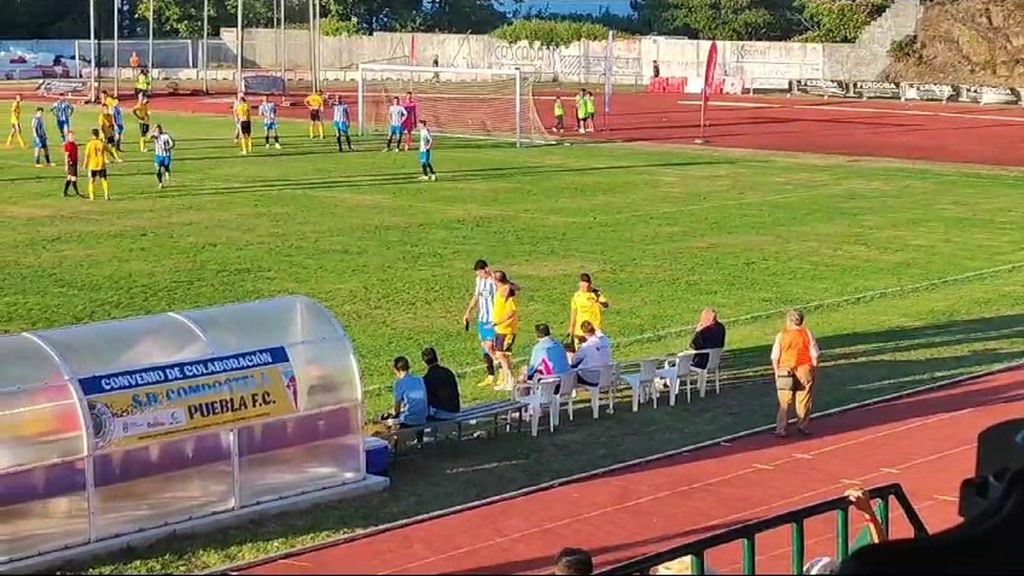 Alberto Retuerta abandona lesionado el Deportivo-Compostela