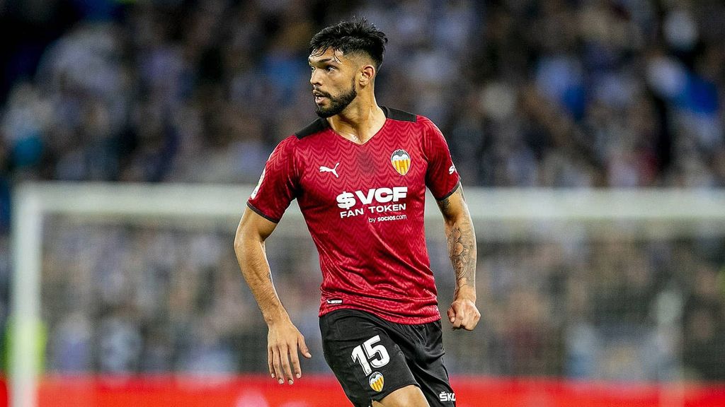 Alderete se gana su fichaje sobre el campo