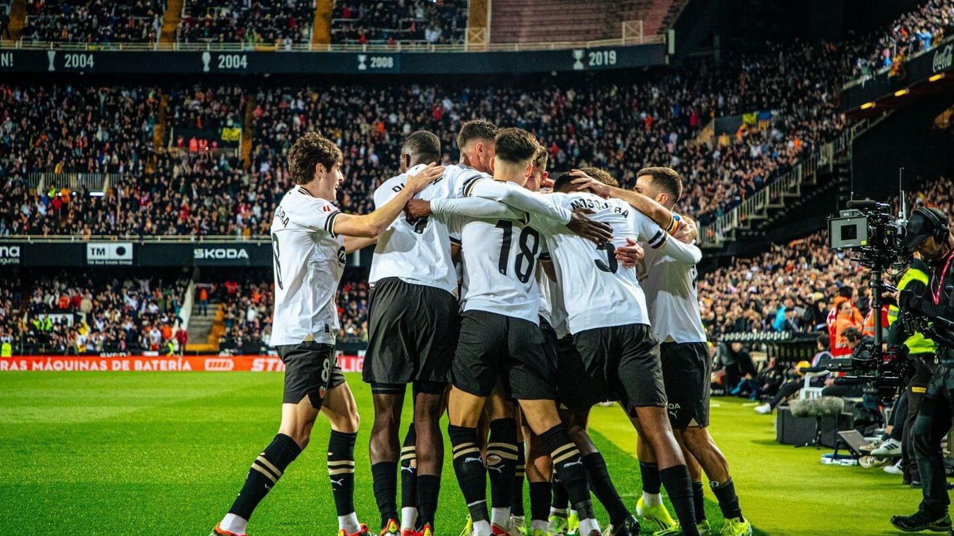 alegria_de_gol_del_valencia_cf_en_mestalla.jpeg