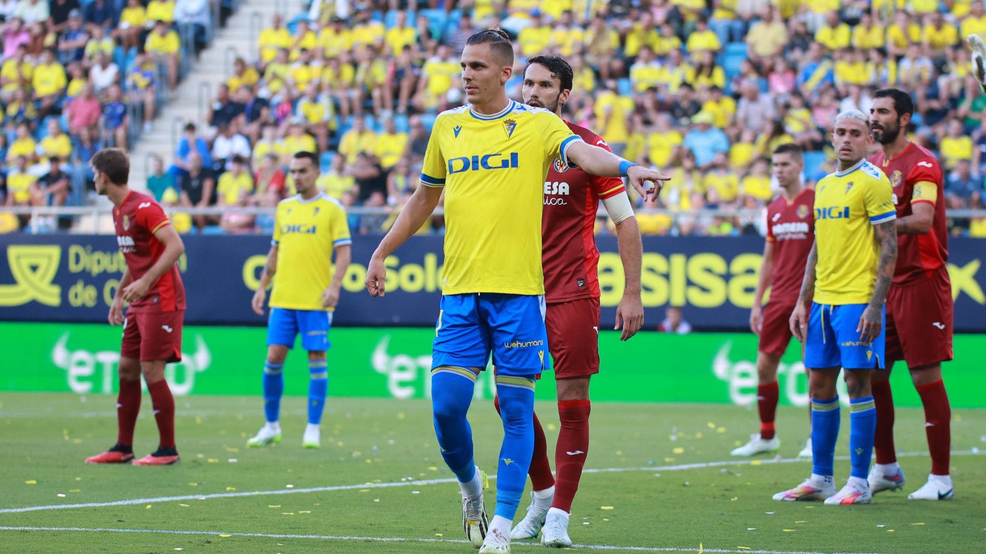 alejo_durante_el_cadiz_villarreal_foto_laliga_001.jpeg