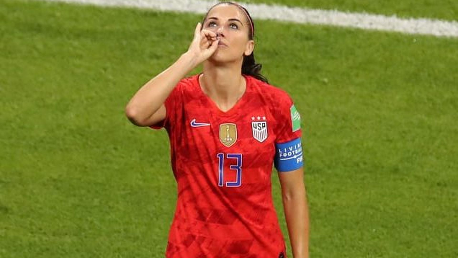 alex_morgan_celebra_su_gol_ante_inglaterra_foto_fifa.png alex_morgan_celebra_su_gol_ante_inglaterra_foto_fifa.png