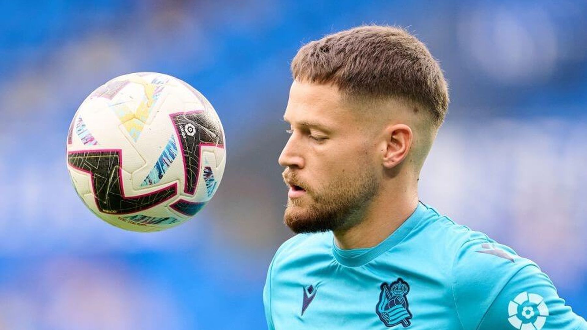 alex_remiro_portero_de_la_real_sociedad_podria_ceder_su_puesto_por_molestias_fisicas_f.jpeg alex_remiro_portero_de_la_real_sociedad_podria_ceder_su_puesto_por_molestias_fisicas_f.jpeg