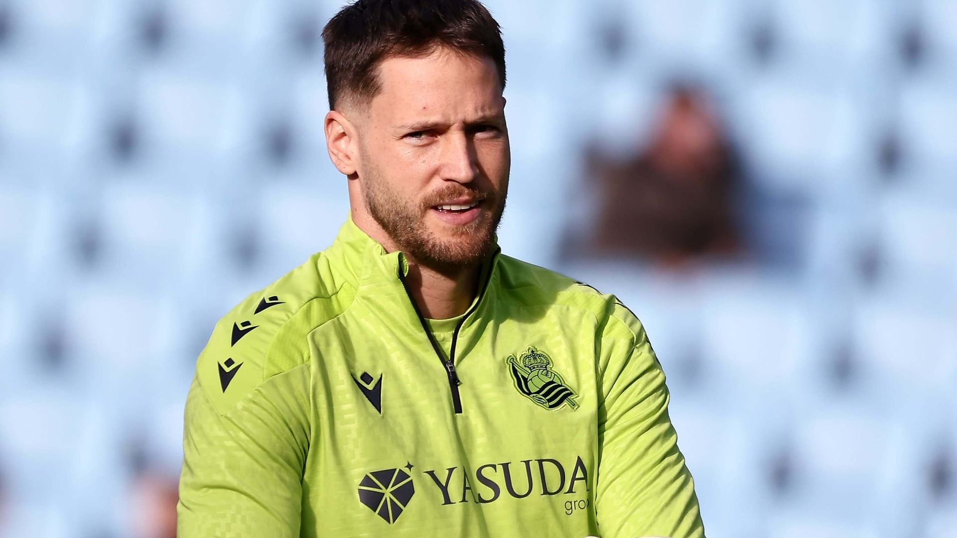 alex_remiro_se_mostro_muy_critico_tras_la_derrota_en_vigo_foto_real_sociedad.jpeg alex_remiro_se_mostro_muy_critico_tras_la_derrota_en_vigo_foto_real_sociedad.jpeg