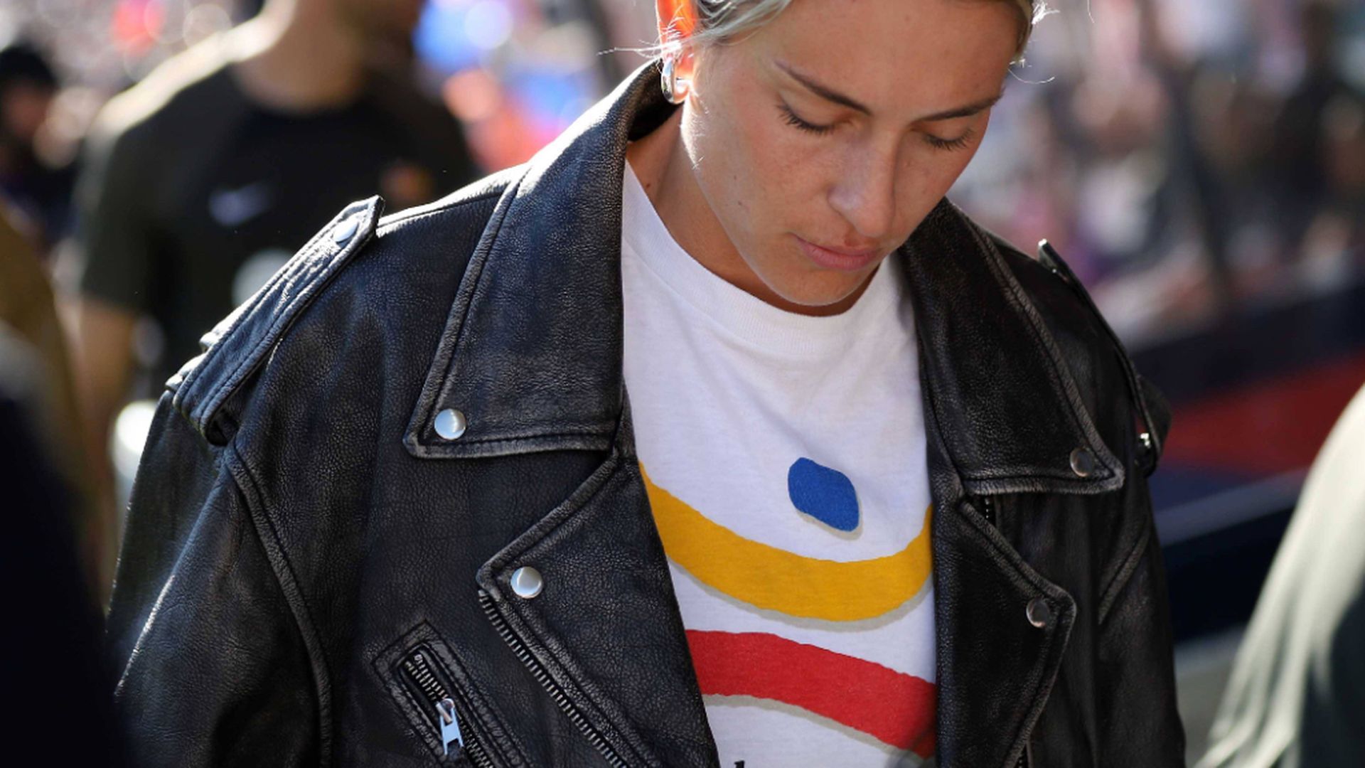 alexia_putellas_con_la_camiseta_de_los_juegos_olimpicos_de_barcelona_92_fuente_cordon_.jpeg alexia_putellas_con_la_camiseta_de_los_juegos_olimpicos_de_barcelona_92_fuente_cordon_.jpeg