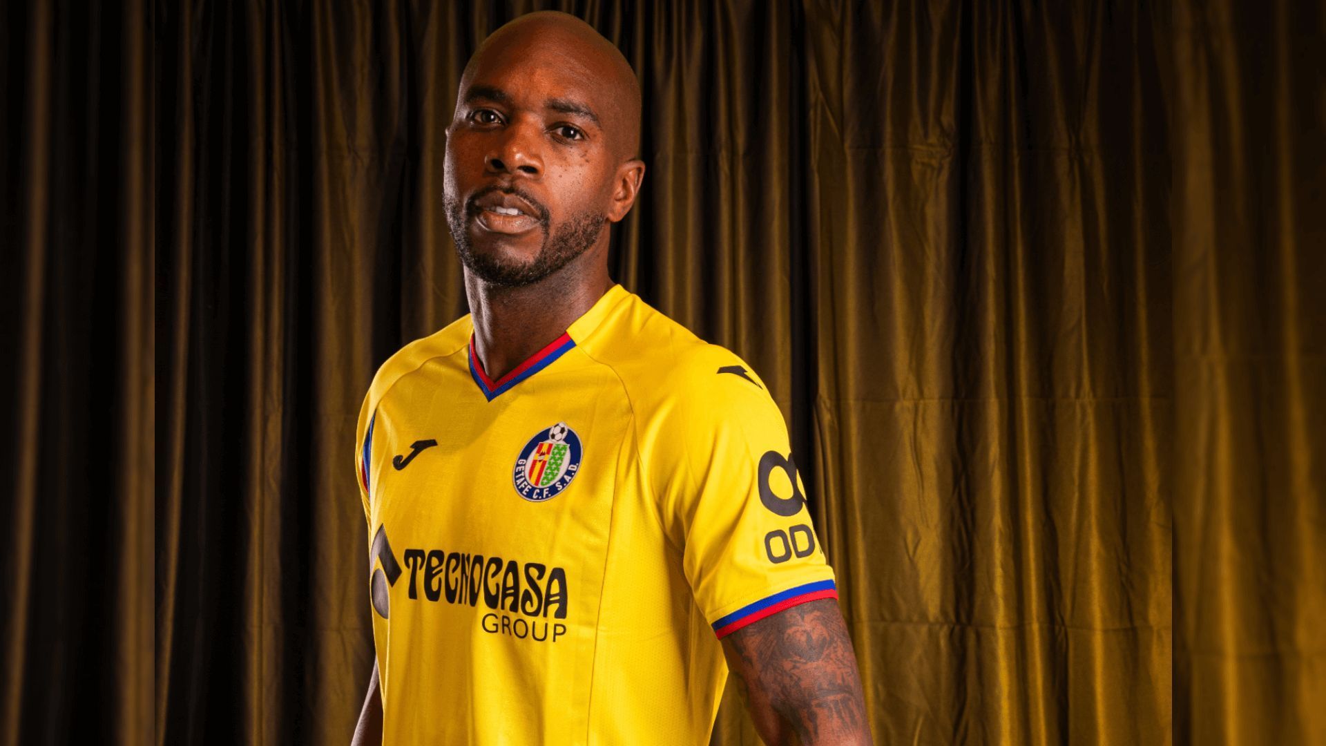 allan_nyom_con_la_camiseta_del_getafe_foto_gcf.png