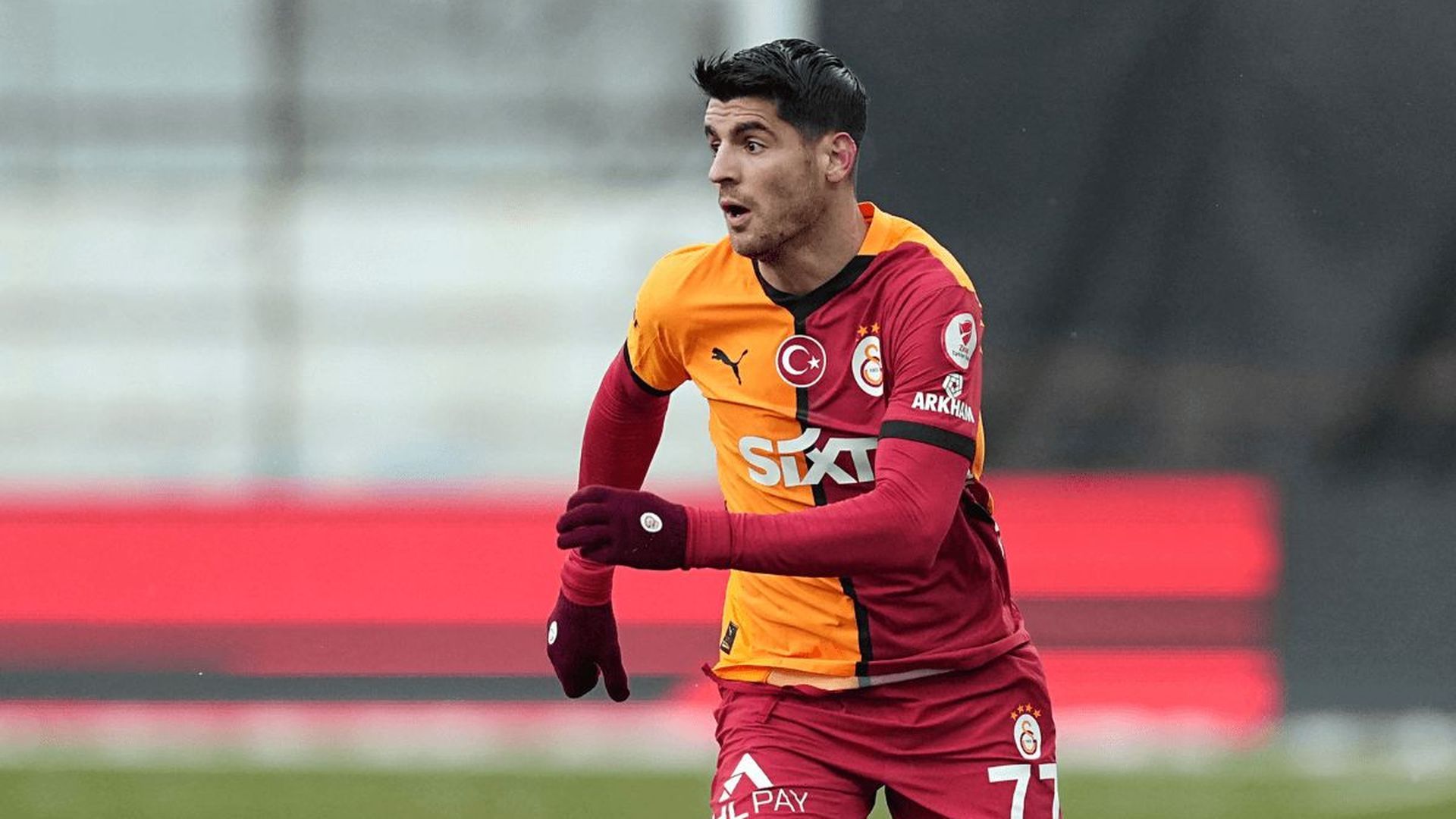 alvaro_morata_en_un_partido_con_el_galatasaray_foto_galatasaray_sk.png