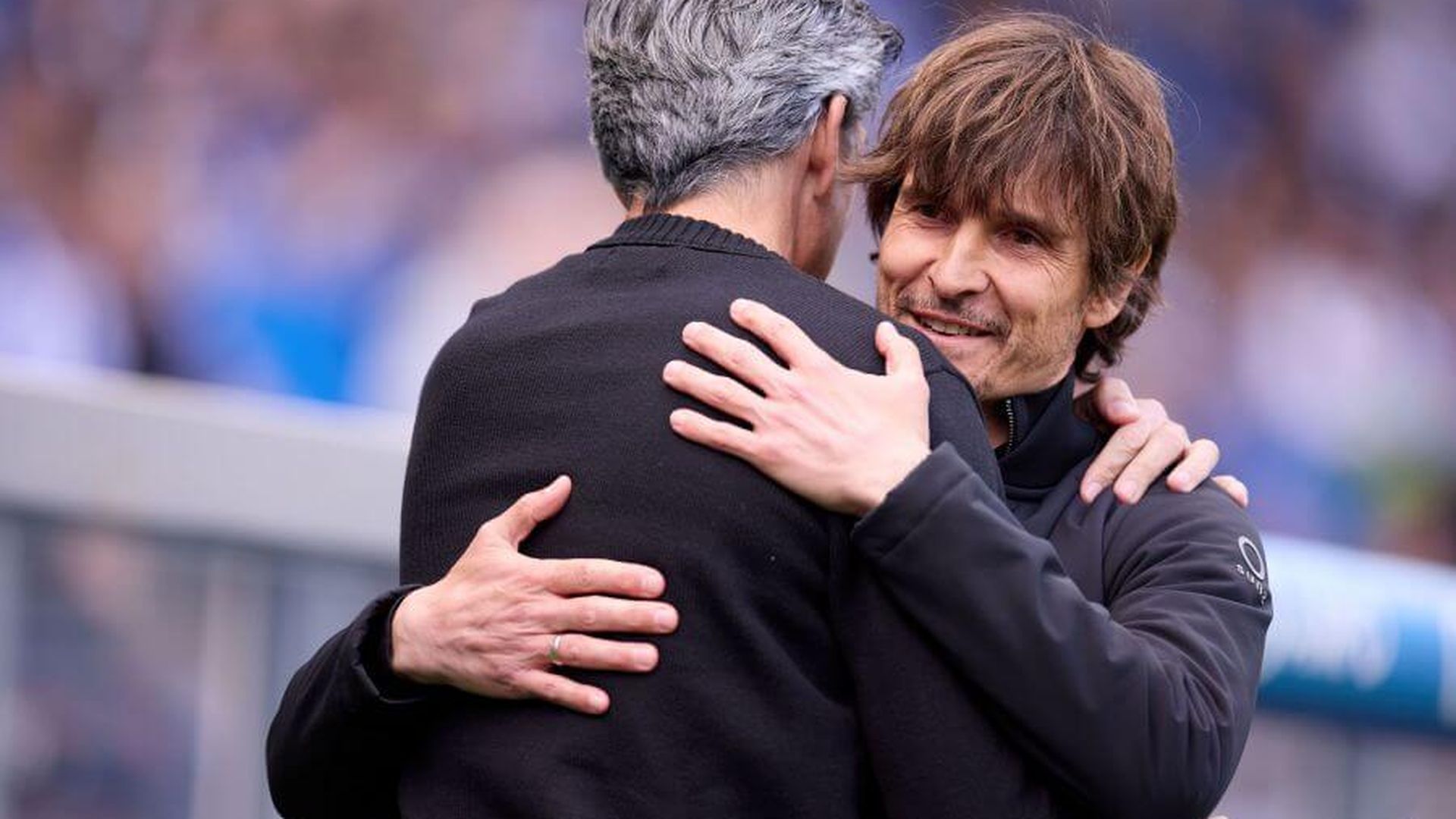 alvaro_rubio_se_abraza_con_imanol_antes_del_inicio_del_partido.jpeg alvaro_rubio_se_abraza_con_imanol_antes_del_inicio_del_partido.jpeg