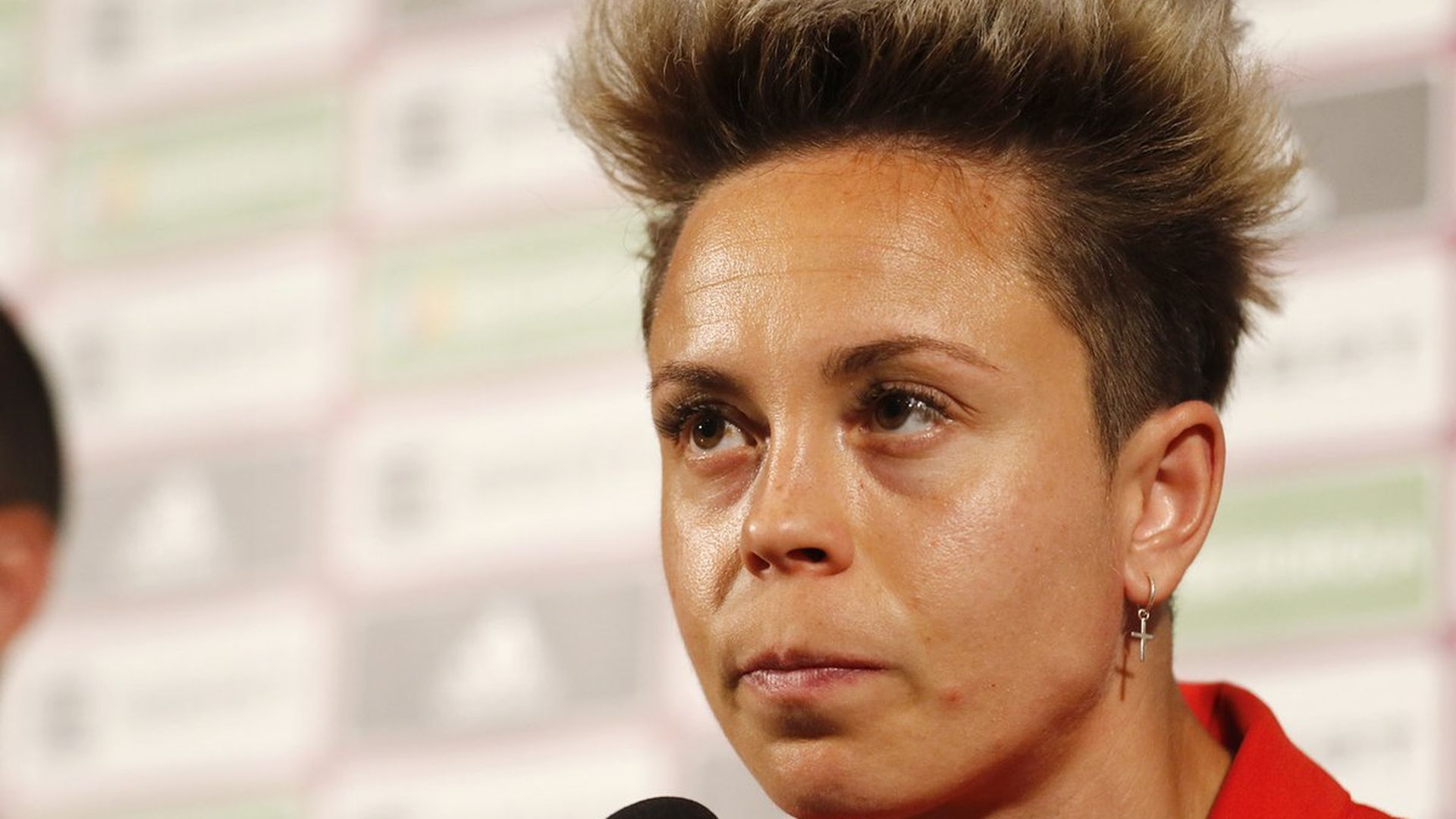 amanda_sampedro_en_rueda_de_prensa_001.jpg amanda_sampedro_en_rueda_de_prensa_001.jpg