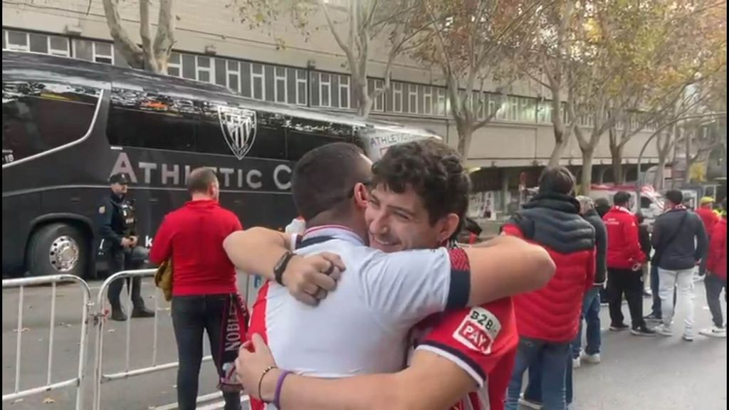 Dos amigos del Rayo y el Athletic disfrutan juntos por primera vez en Vallecas