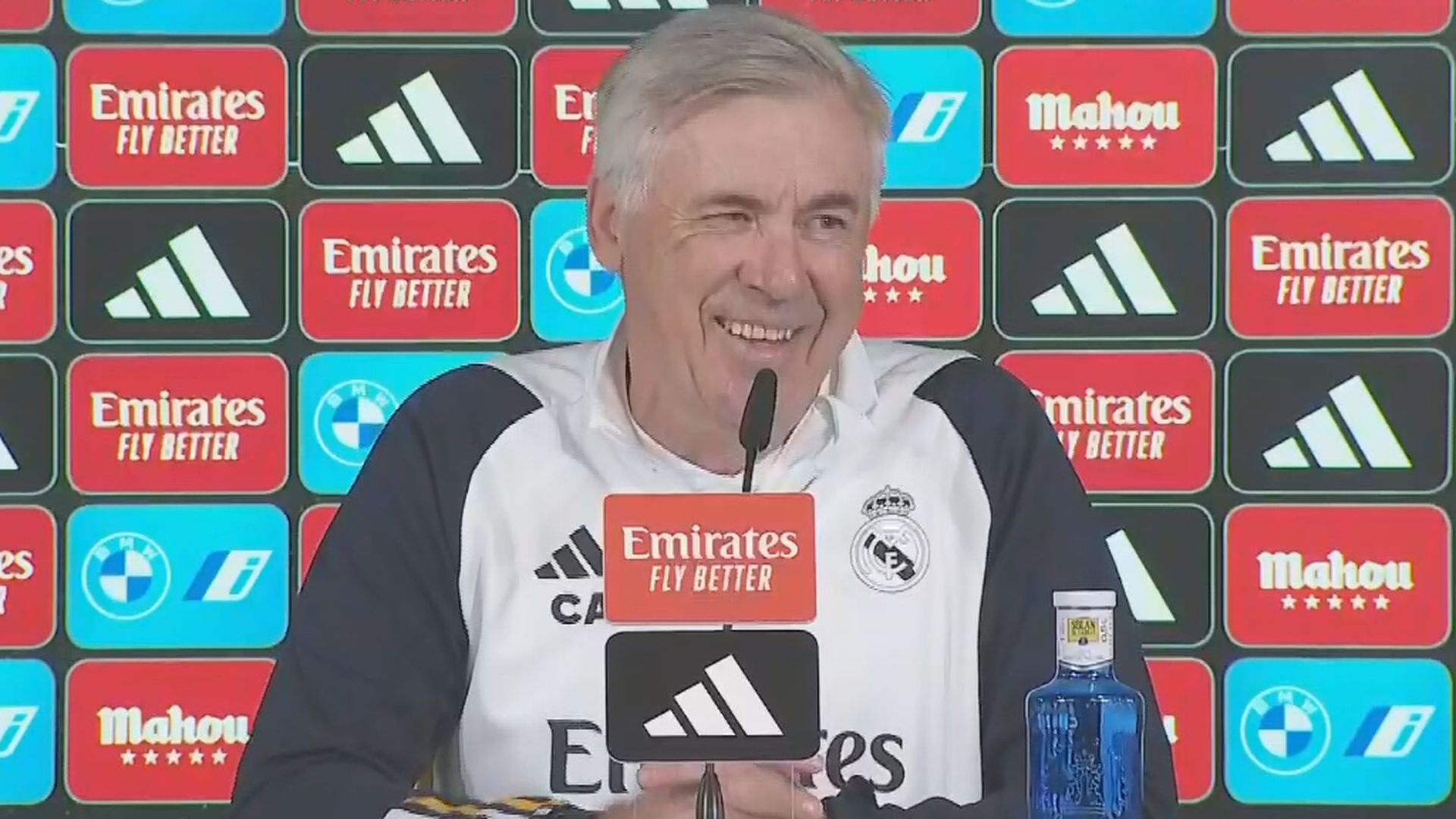 ancelotti_habla_de_bellingham_su_trabajo_y_a_que_jugador_le_recuerda_mas.jpg