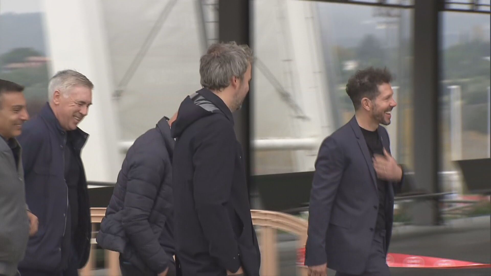 ancelotti_y_simeone_entre_risas_en_su_llegada_a_la_reunion_del_cta.png ancelotti_y_simeone_entre_risas_en_su_llegada_a_la_reunion_del_cta.png