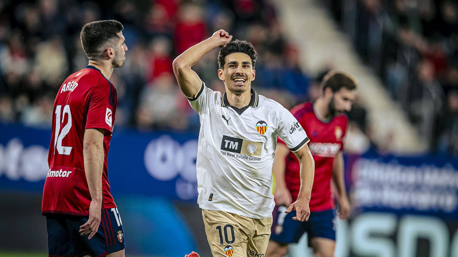 _andre_almeida_celebra_su_gol_al_ca_osasuna_foto_valencia_cf.jpg