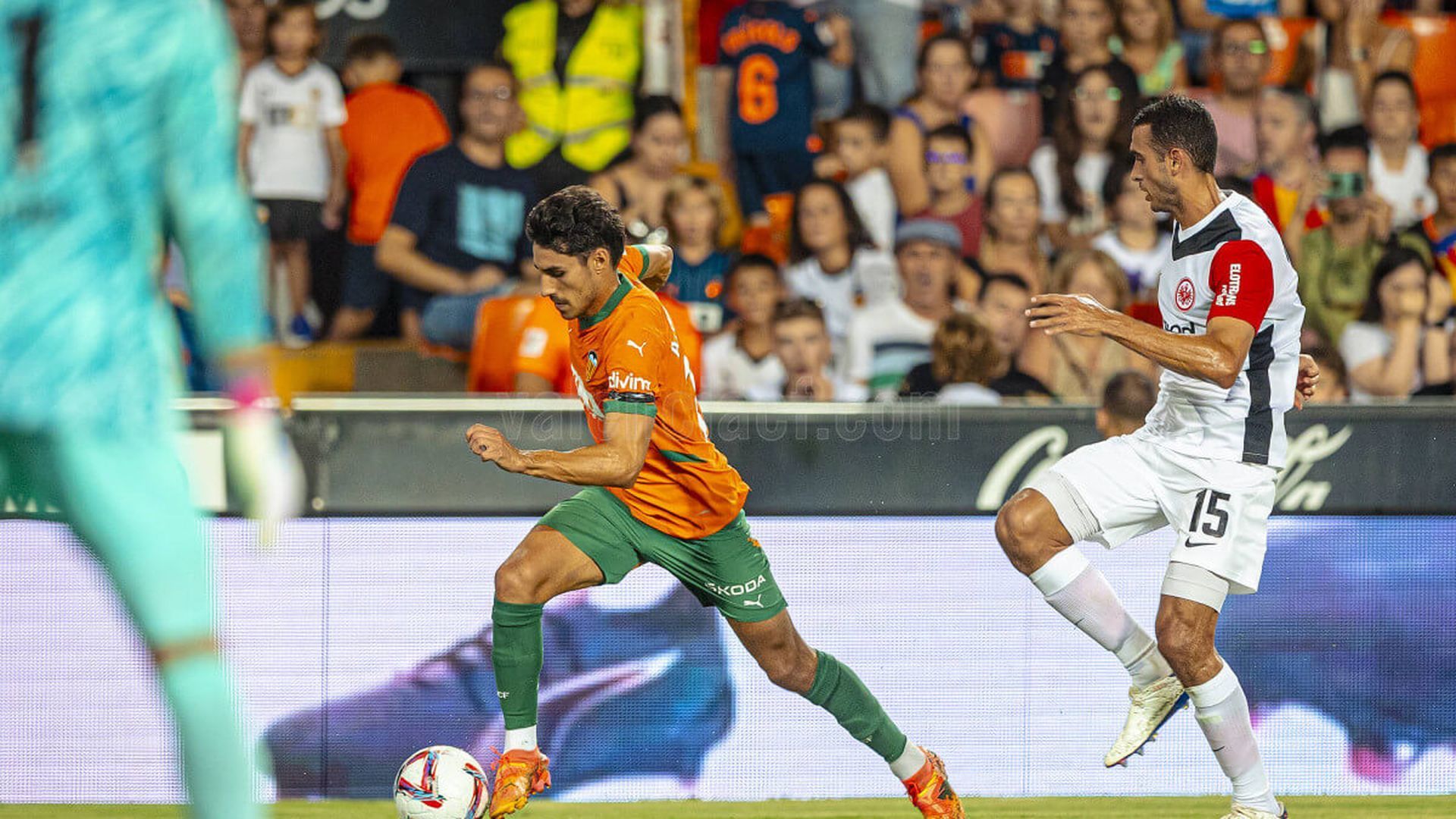 andre_almeida_en_el_trofeo_naranja_foto_valencia_cf.jpg andre_almeida_en_el_trofeo_naranja_foto_valencia_cf.jpg